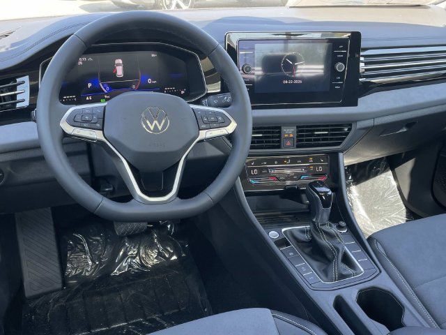 New 2026 Volkswagen Jetta SE FWD image 7