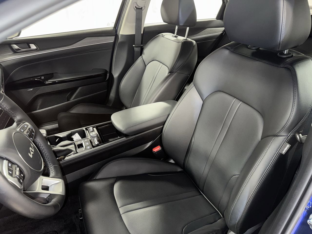 Used 2025 Kia K5 EX image 17