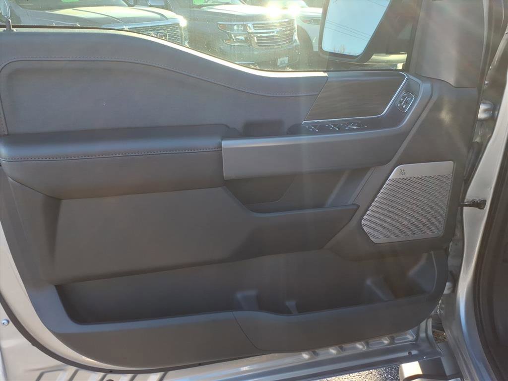 Used 2024 Ford F150 Lariat w/ Mobile Office Package image 23