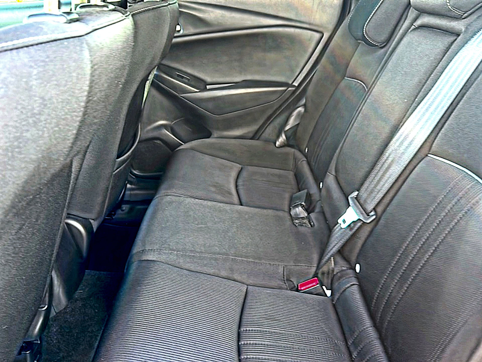 Used 2019 MAZDA CX-3 Sport w/ Sport I-ACTIVSENSE Package FWD image 18
