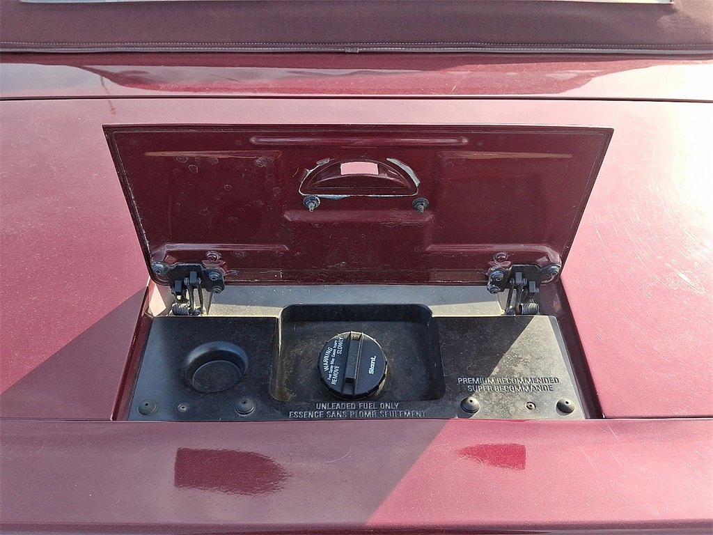 Used 1993 Chevrolet Corvette Convertible image 25