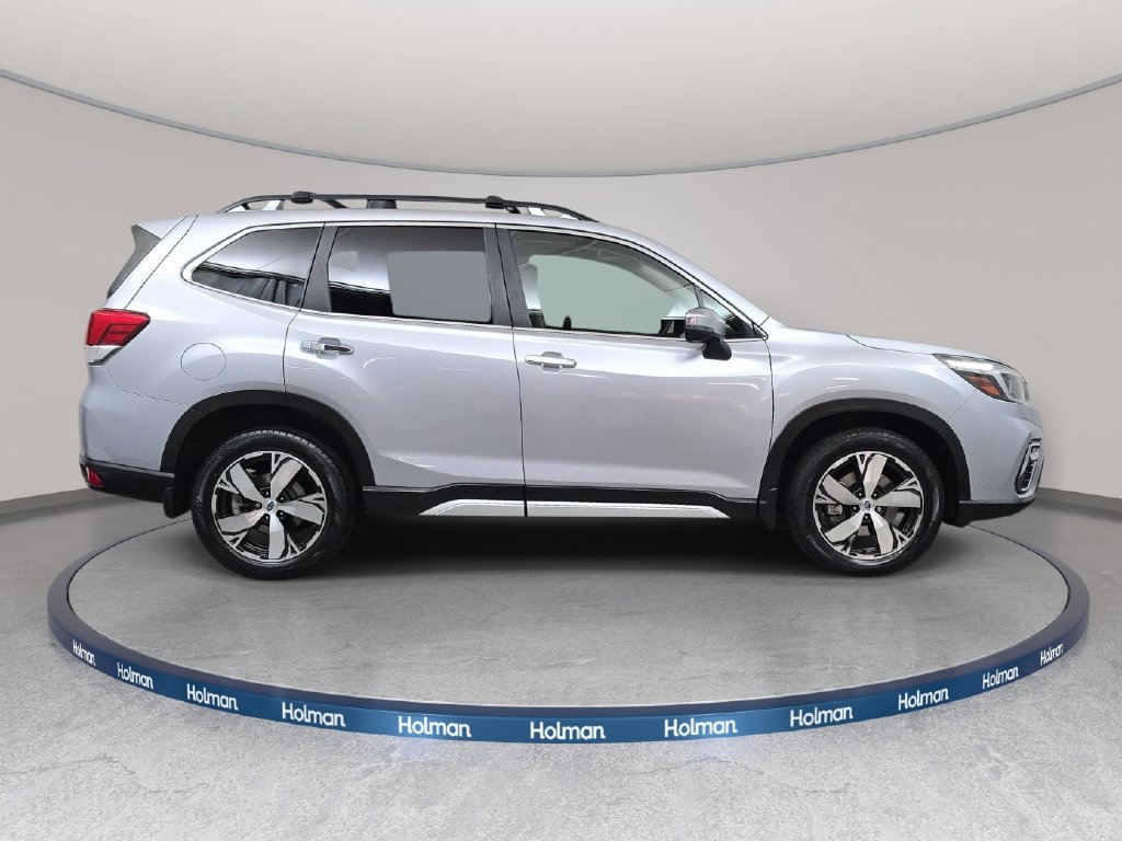 Used 2019 Subaru Forester Touring AWD/4WD image 5