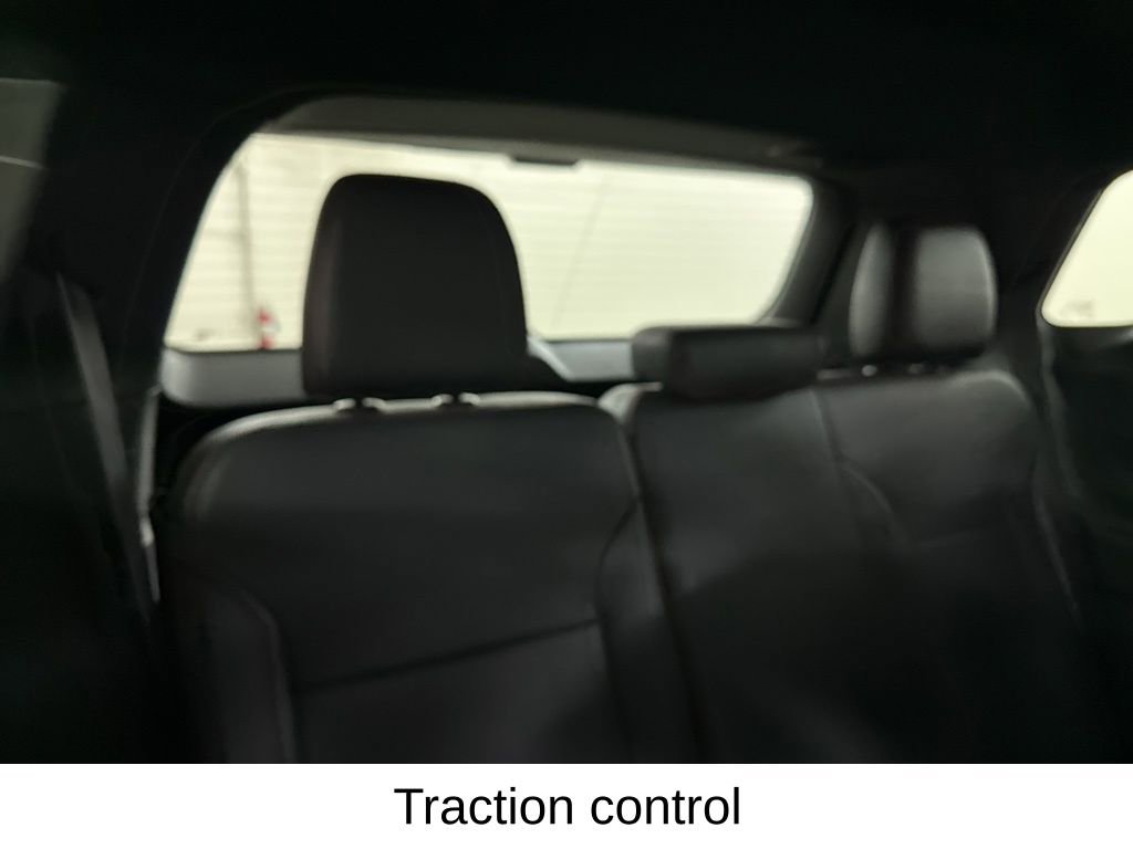 Used 2024 Chevrolet Traverse RS image 26