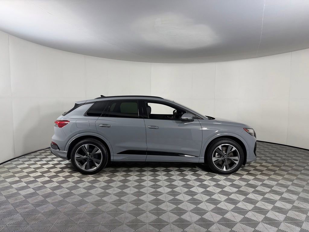 Used 2024 Audi Q4 e-tron Prestige w/ Black Optic Package AWD/4WD image 6