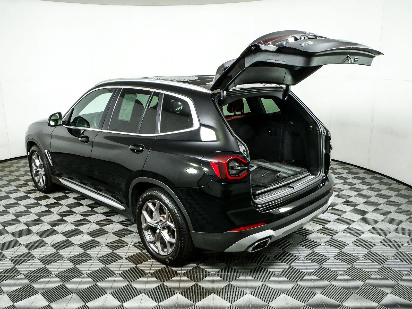 Used 2023 BMW X3 sDrive30i w/ Convenience Package RWD image 33