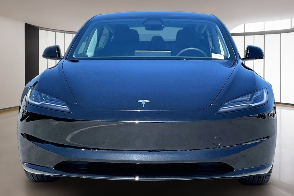 Used 2025 Tesla Model 3 RWD image 2