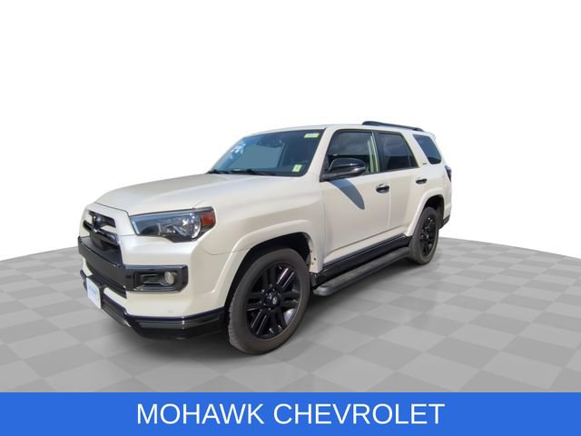 Used 2020 Toyota 4Runner Nightshade AWD/4WD image 4