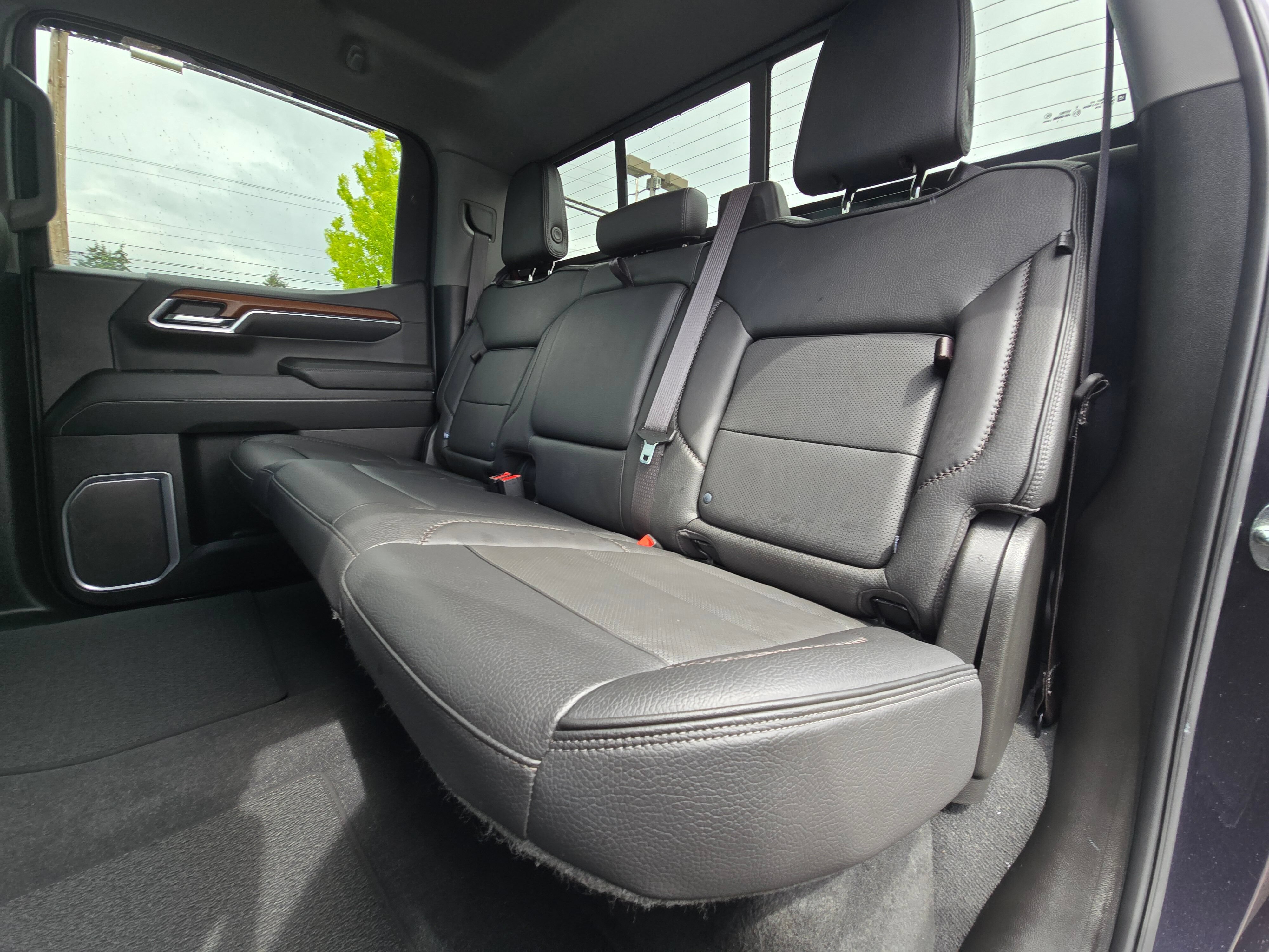 Used 2023 GMC Sierra 1500 Denali w/ Technology Package AWD/4WD image 17