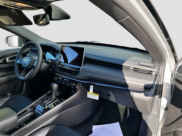 New 2026 Jeep Compass Limited image 30