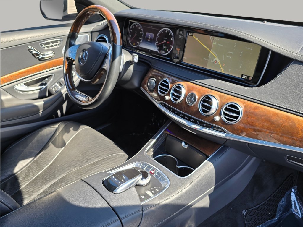 Used 2015 Mercedes-Benz S 550 4MATIC Sedan image 31