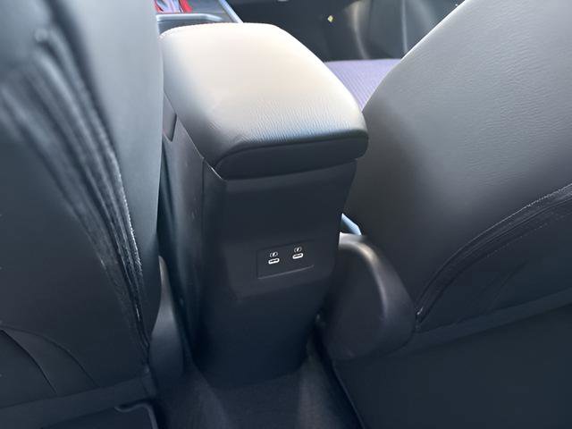 New 2026 Nissan Kicks SR w/ SR Premium Package AWD/4WD image 30