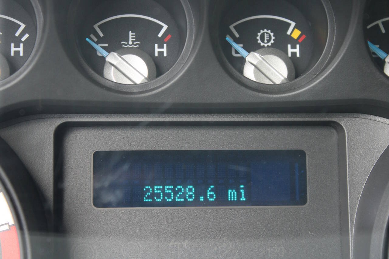 Used 2015 Ford F250 XL w/ Power Equipment Group AWD/4WD image 34