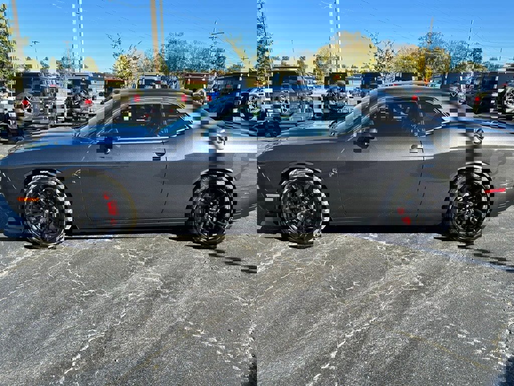 Used 2023 Dodge Challenger SRT Hellcat image 6