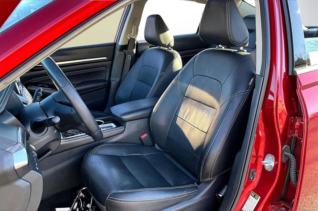 Used 2020 Nissan Altima 2.0 Platinum image 21