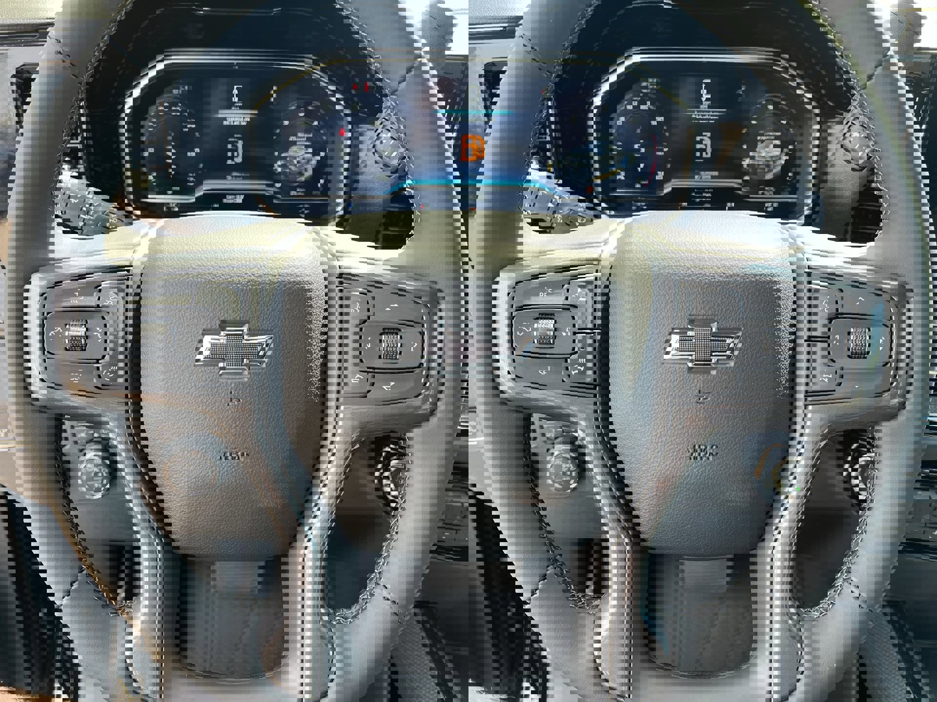 New 2025 Chevrolet Silverado 2500 ZR2 w/ Technology Package image 47