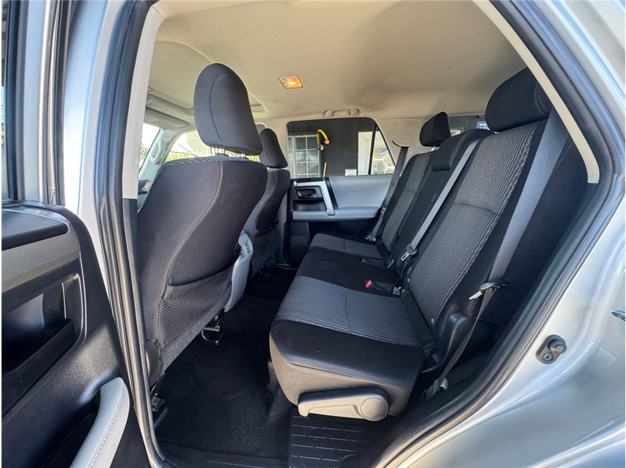 Used 2011 Toyota 4Runner SR5 w/ Convenience Pkg image 20