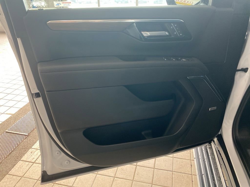 New 2026 Chevrolet Tahoe High Country image 10