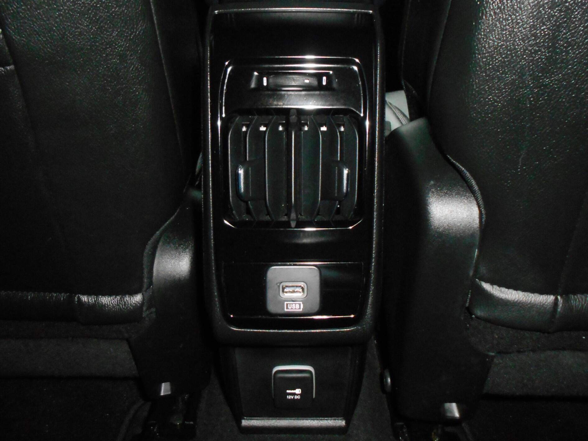 Certified 2024 Jeep Compass Limited AWD/4WD image 12