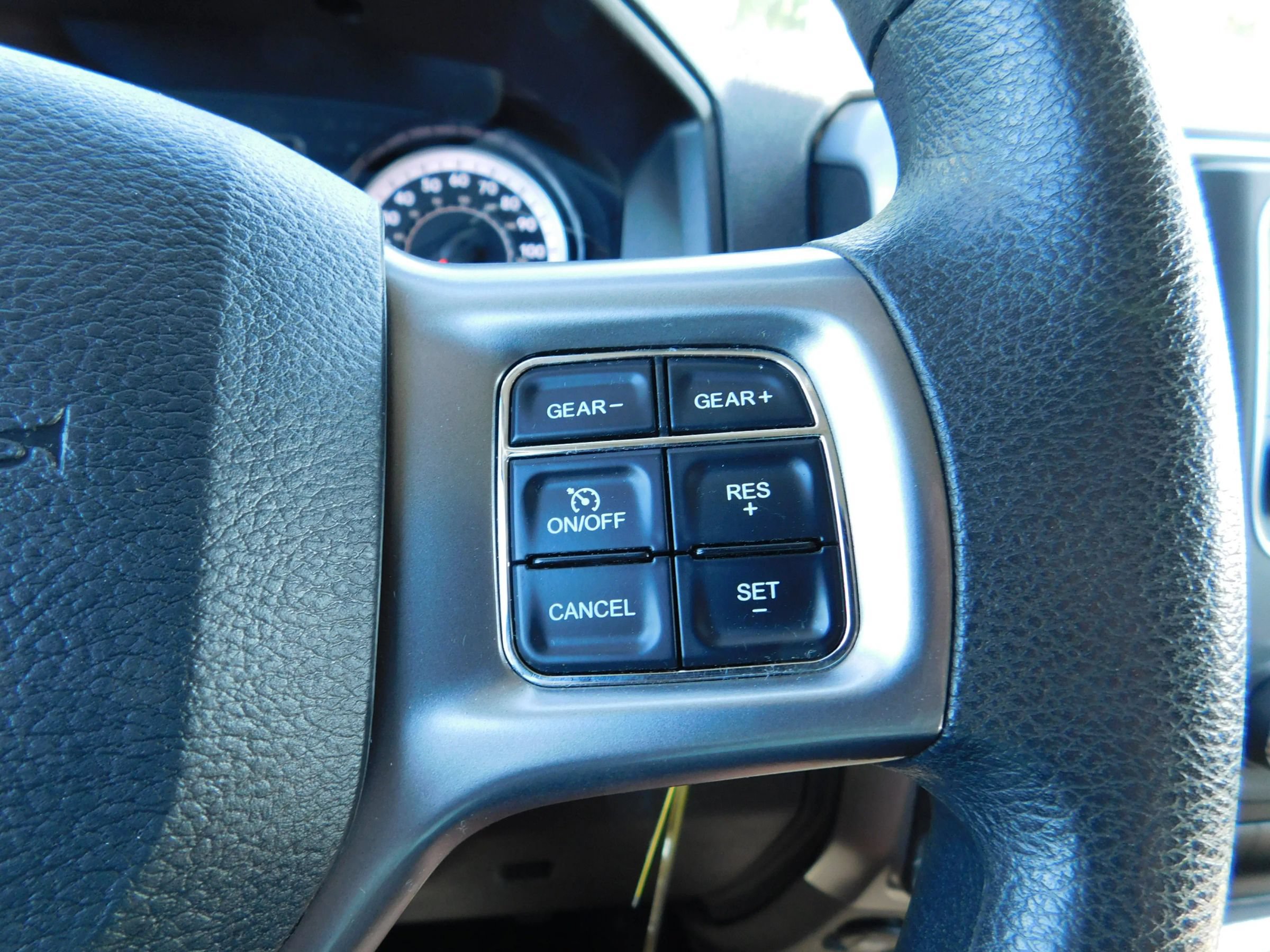 Used 2024 RAM 1500 Classic SLT AWD/4WD image 22
