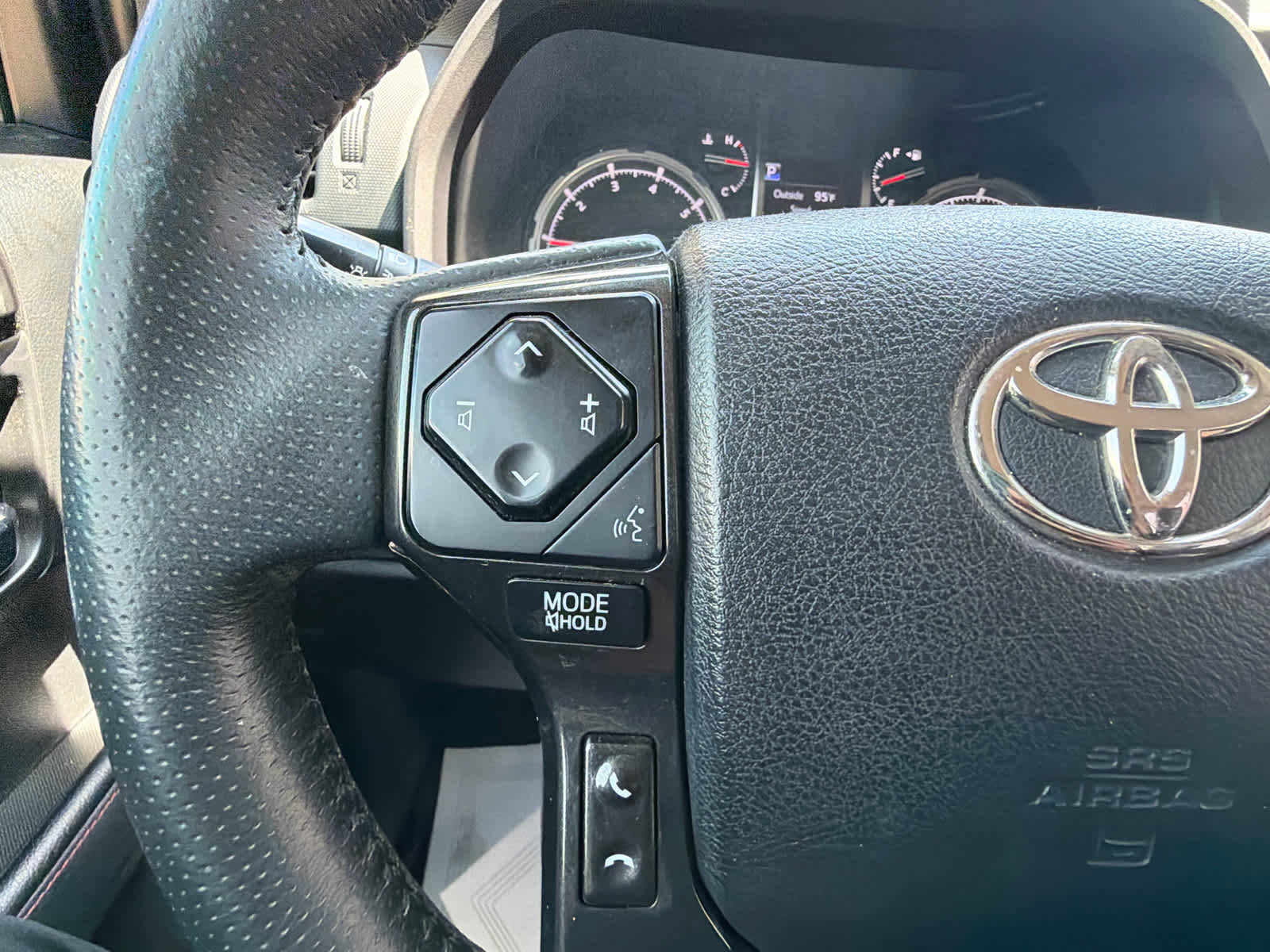 Used 2021 Toyota 4Runner TRD Off-Road AWD/4WD image 24