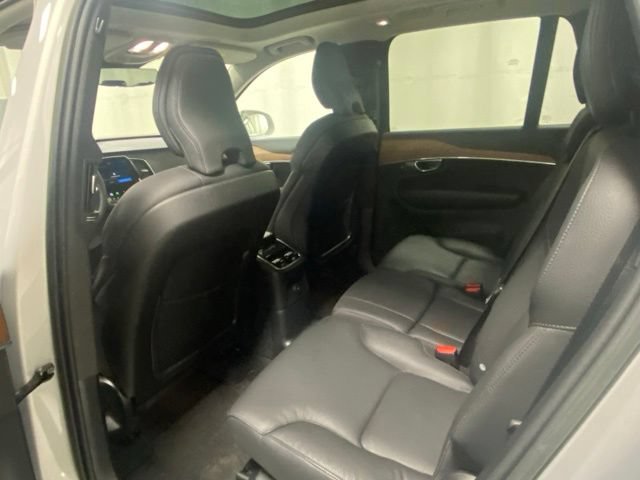 Used 2023 Volvo XC90 T8 Plus w/ Protection Package Premier AWD/4WD image 13