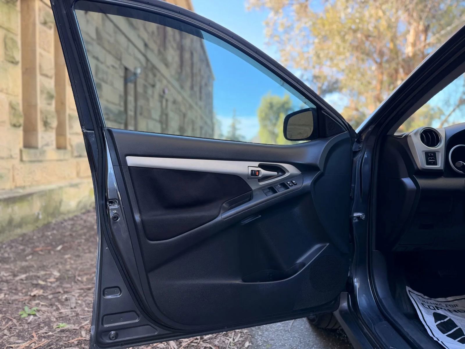 Used 2009 Toyota Matrix S image 6