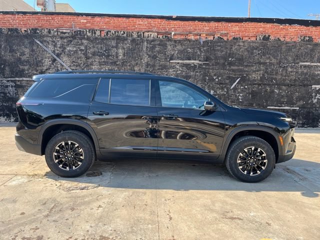 New 2026 Chevrolet Traverse Z71 w/ Driver Confidence Package AWD/4WD image 10