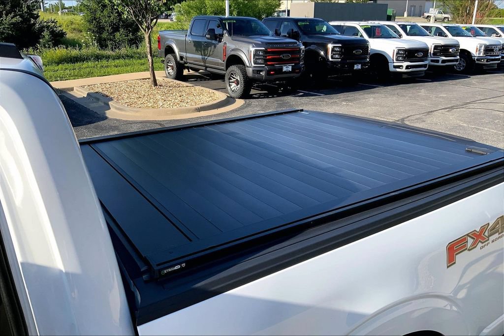 Used 2021 Ford F150 Lariat w/ Equipment Group 502A High AWD/4WD image 11