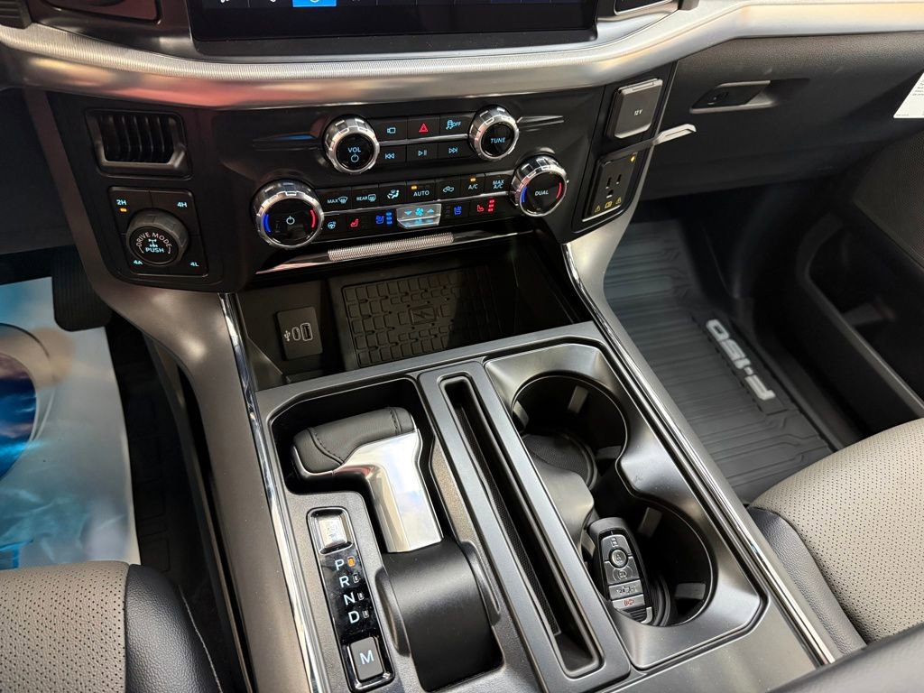 New 2025 Ford F150 Lariat w/ Equipment Group 502A High image 18