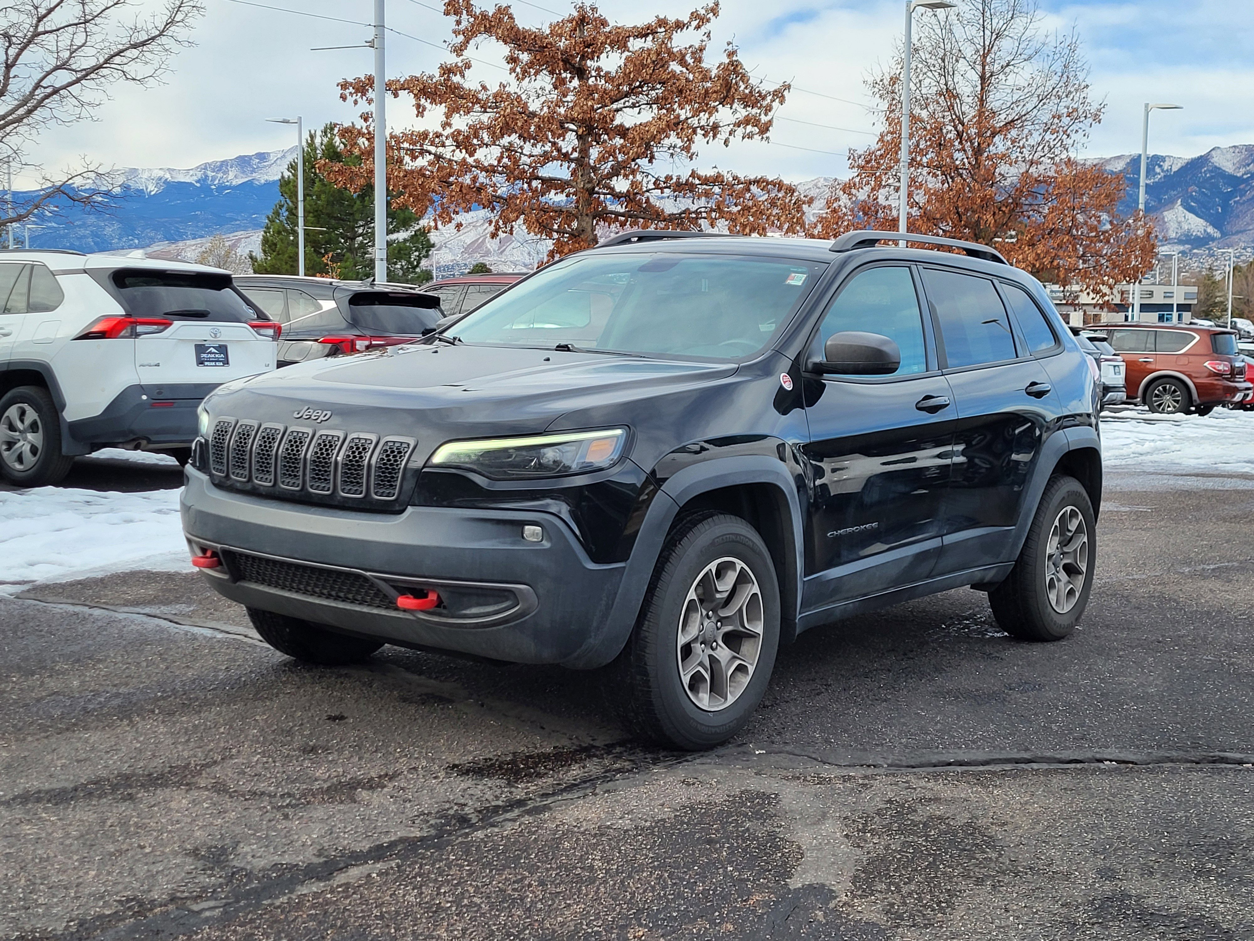 Used 2020 Jeep Cherokee Trailhawk w/ Cold Weather Group image 5