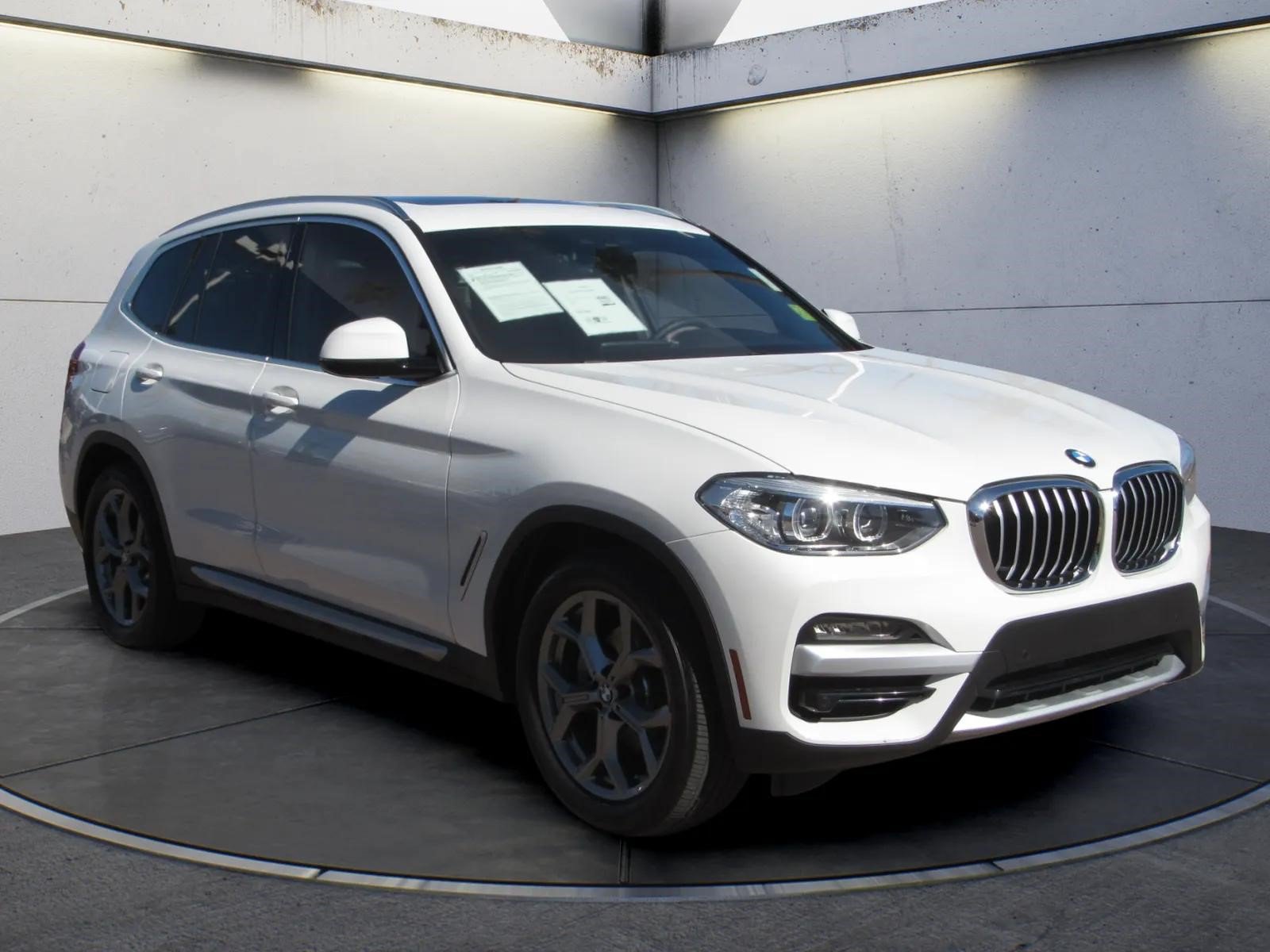 Used 2021 BMW X3 sDrive30i w/ Convenience Package RWD image 2