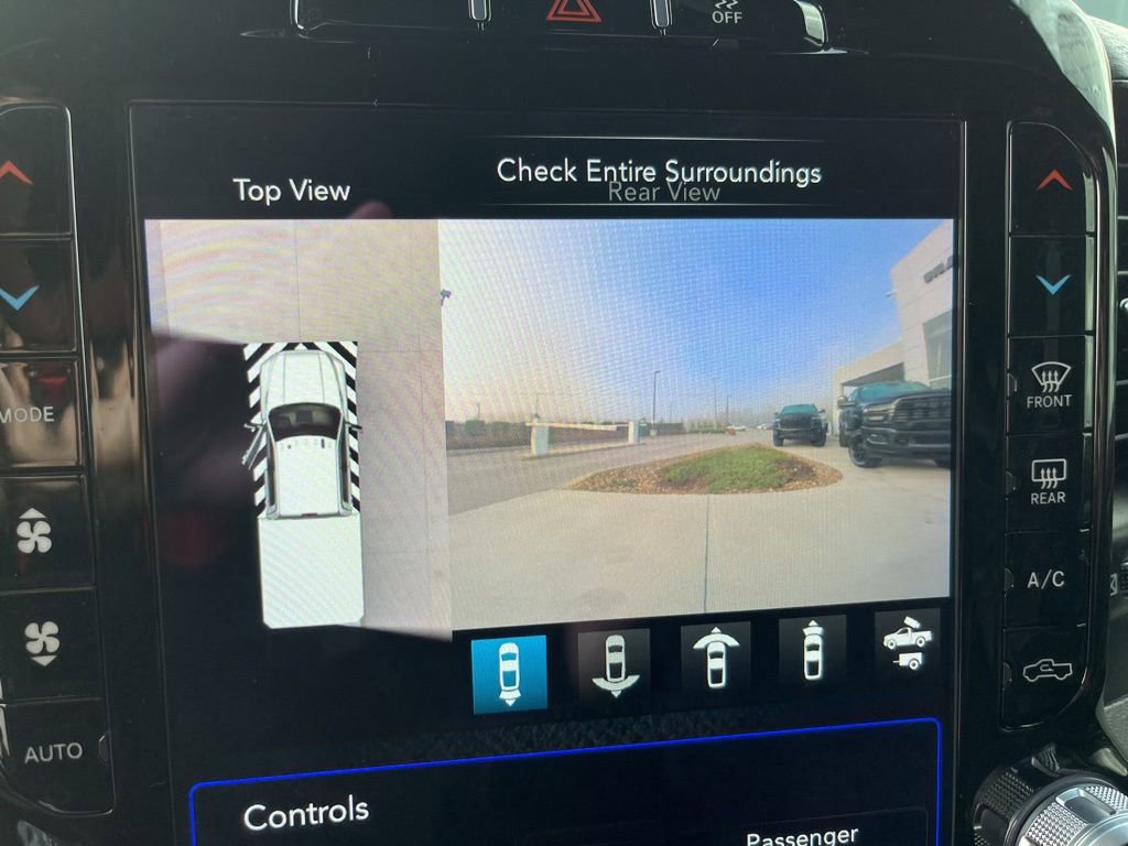 Used 2019 RAM 3500 Limited image 10