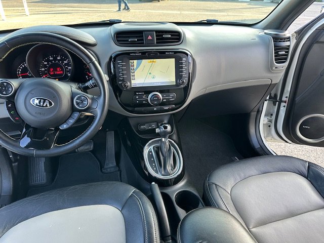 Used 2016 Kia Soul + w/ Audio Package image 21