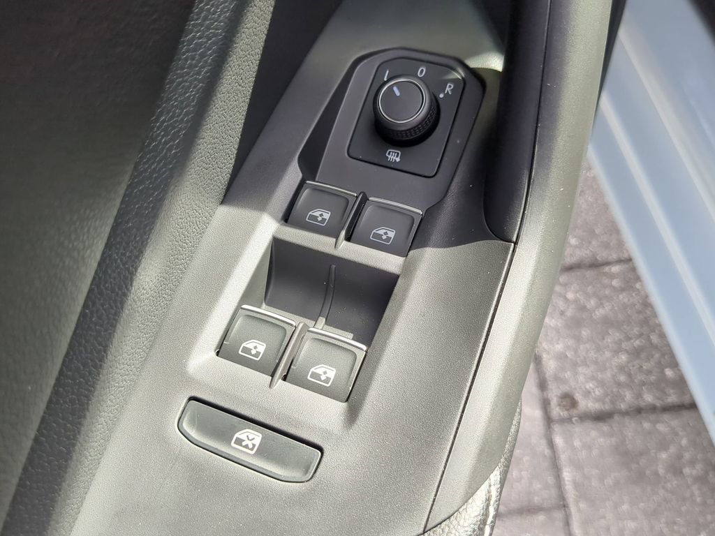 New 2026 Volkswagen Jetta Sport FWD image 17