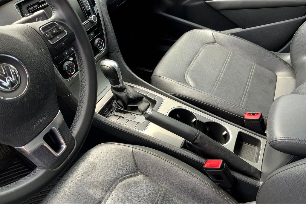 Used 2014 Volkswagen Passat 2.5 SE FWD image 16