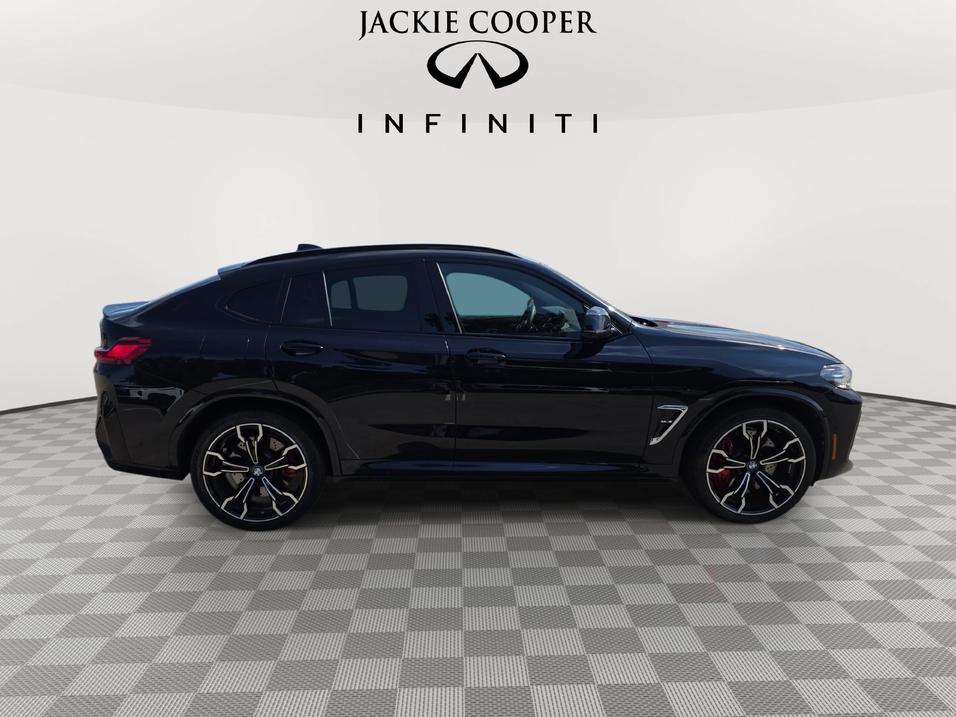 Used 2024 BMW X4 M w/ Executive Package AWD/4WD image 4