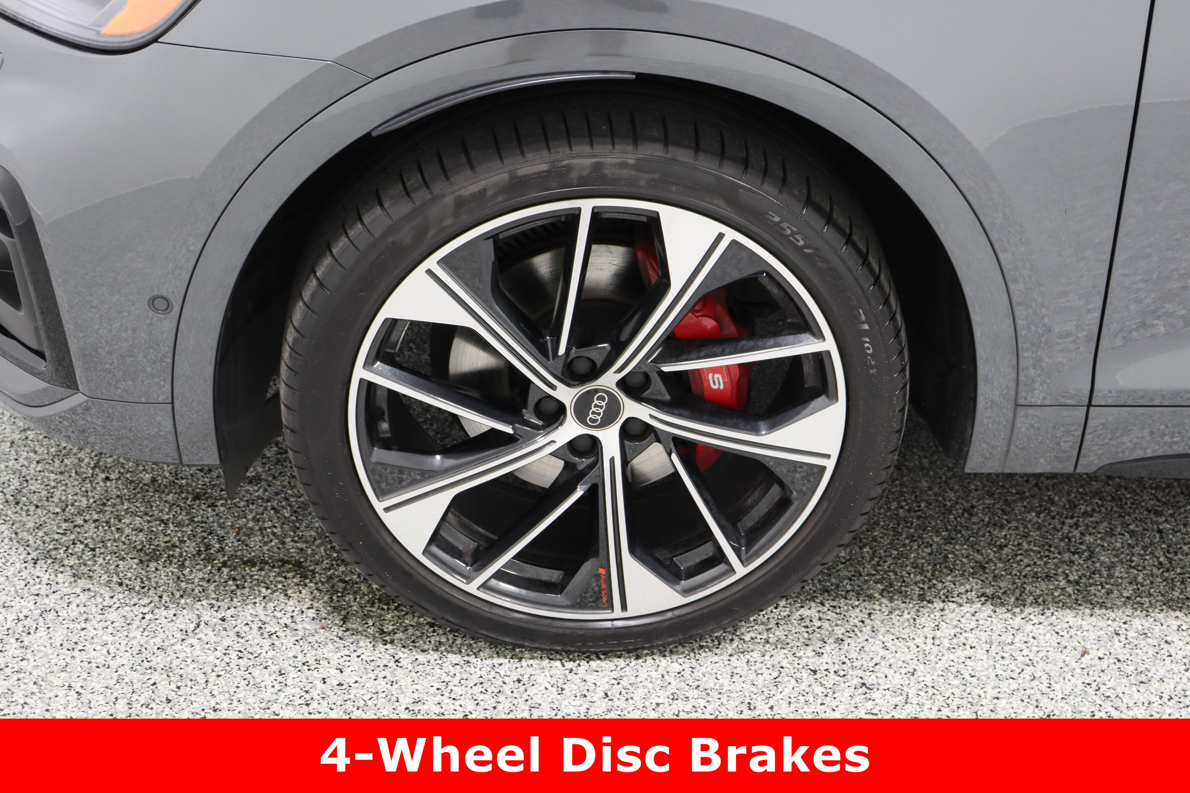 Used 2024 Audi SQ5 Prestige image 11