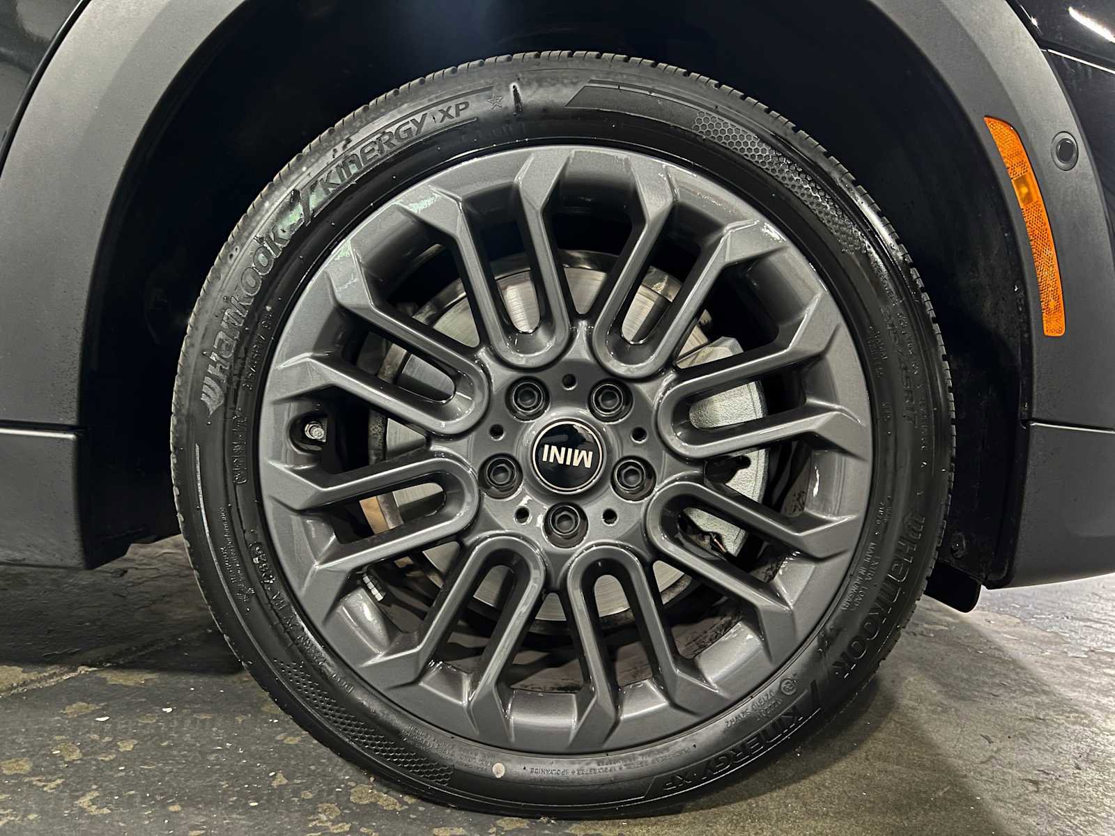Used 2026 MINI Cooper 2-Door Hardtop FWD image 9