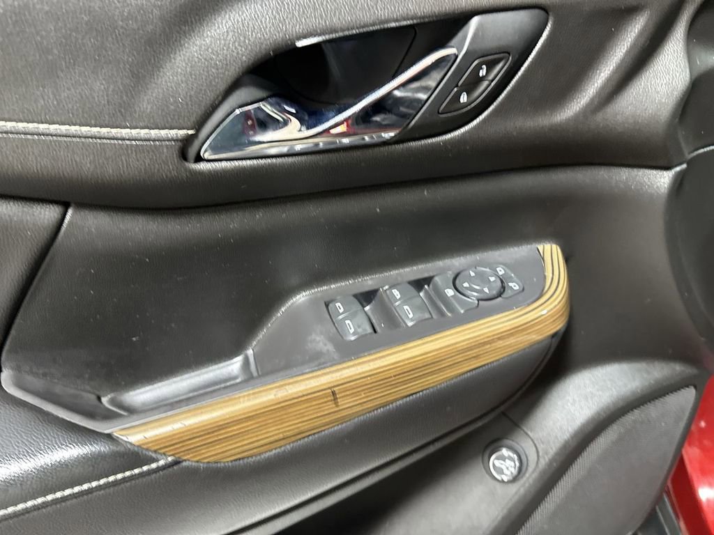 Used 2021 GMC Acadia SLE w/ Driver Convenience Package image 20