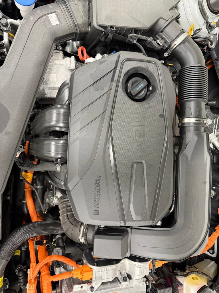 New 2025 Hyundai Sonata Limited image 9