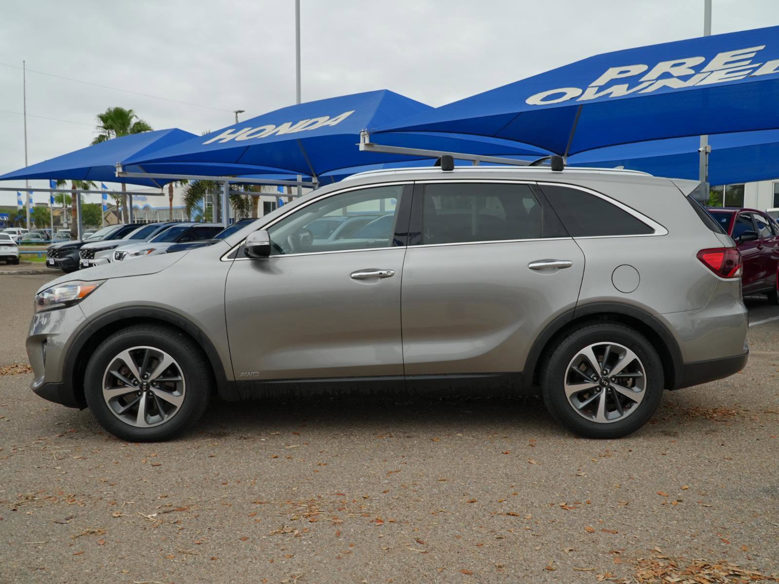 Used 2019 Kia Sorento EX w/ EX Touring Package image 8