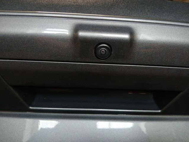 Certified 2022 Ford F150 XLT w/ Equipment Group 302A High image 46