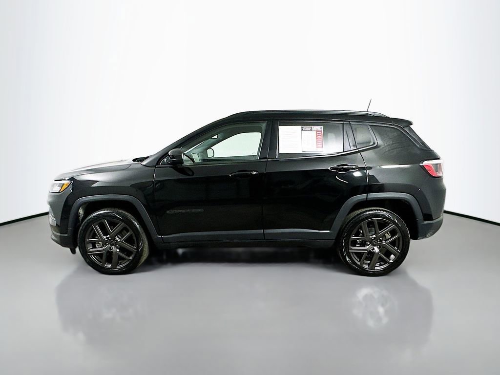 Used 2026 Jeep Compass Latitude image 5