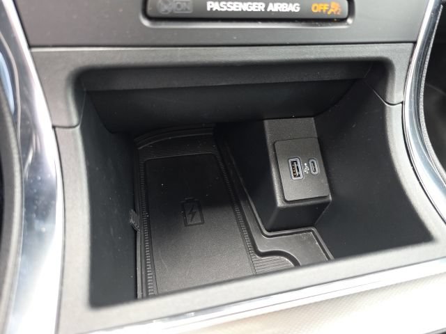 Used 2024 Ford Edge ST w/ Equipment Group 401A AWD/4WD image 25