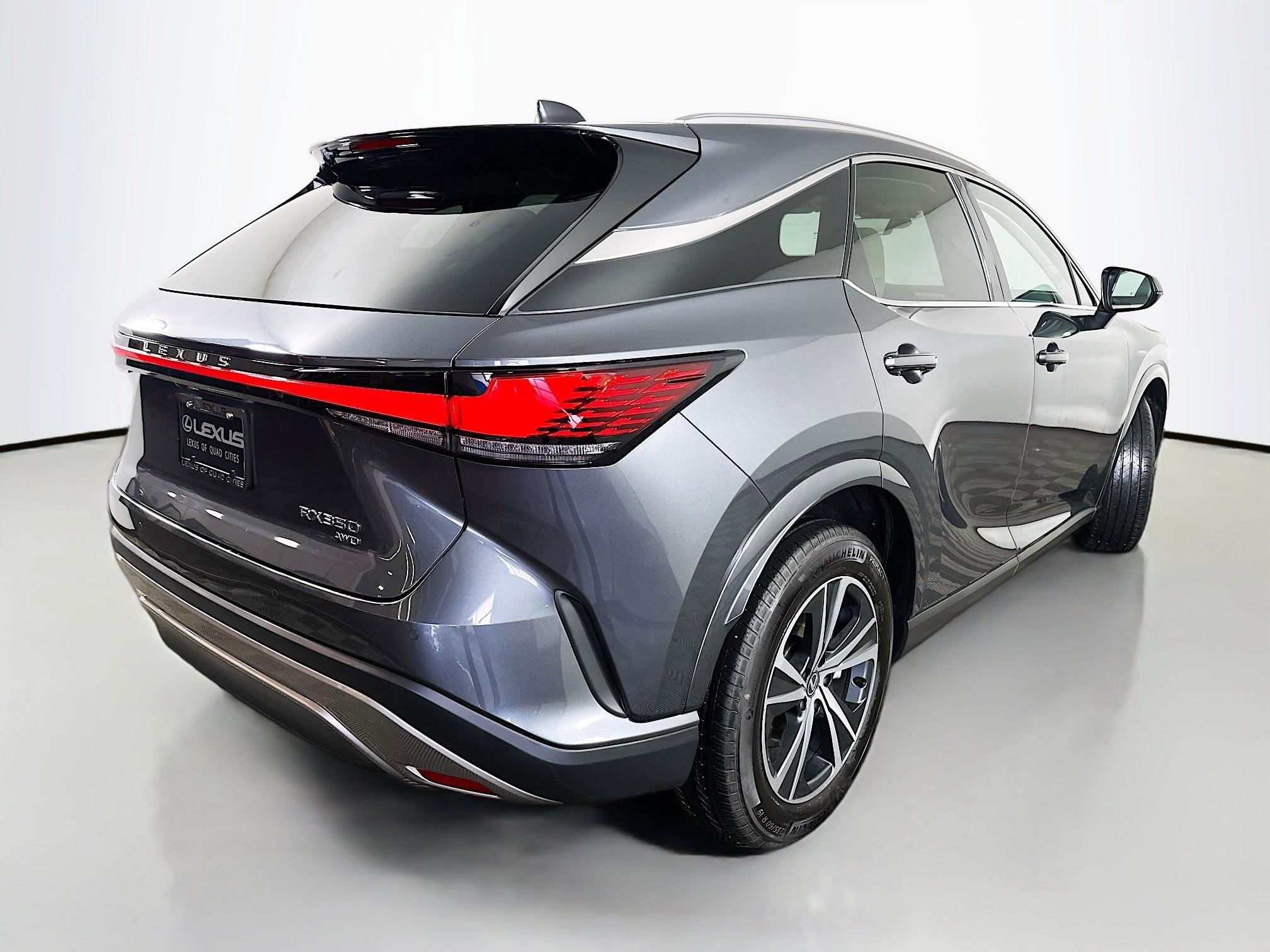 Used 2024 Lexus RX 350 AWD w/ Technology Package image 7