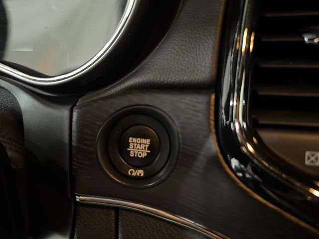 Used 2021 Jeep Grand Cherokee High Altitude AWD/4WD image 24