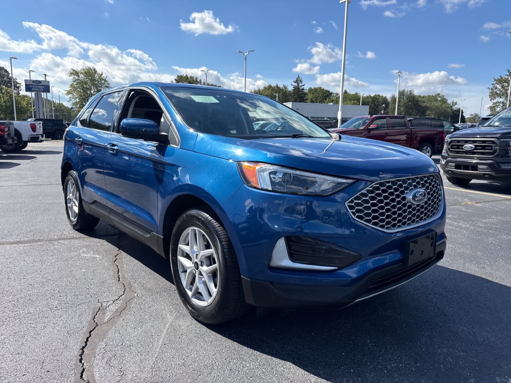 Used 2024 Ford Edge SEL AWD/4WD image 4