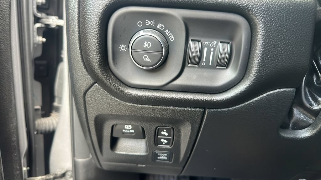 Used 2025 RAM 1500 Rebel w/ Rebel Level 1 Equipment Group AWD/4WD image 33
