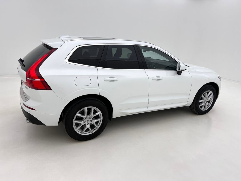 Used 2020 Volvo XC60 T5 Momentum image 6