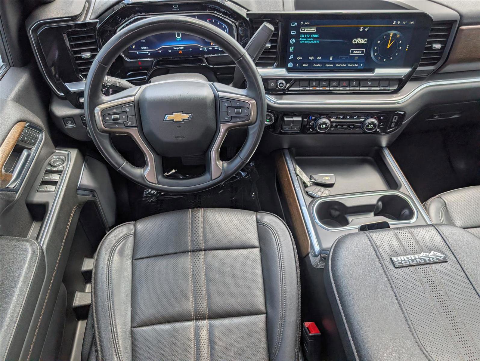 Used 2024 Chevrolet Silverado 2500 High Country w/ High Country Premium Package image 28